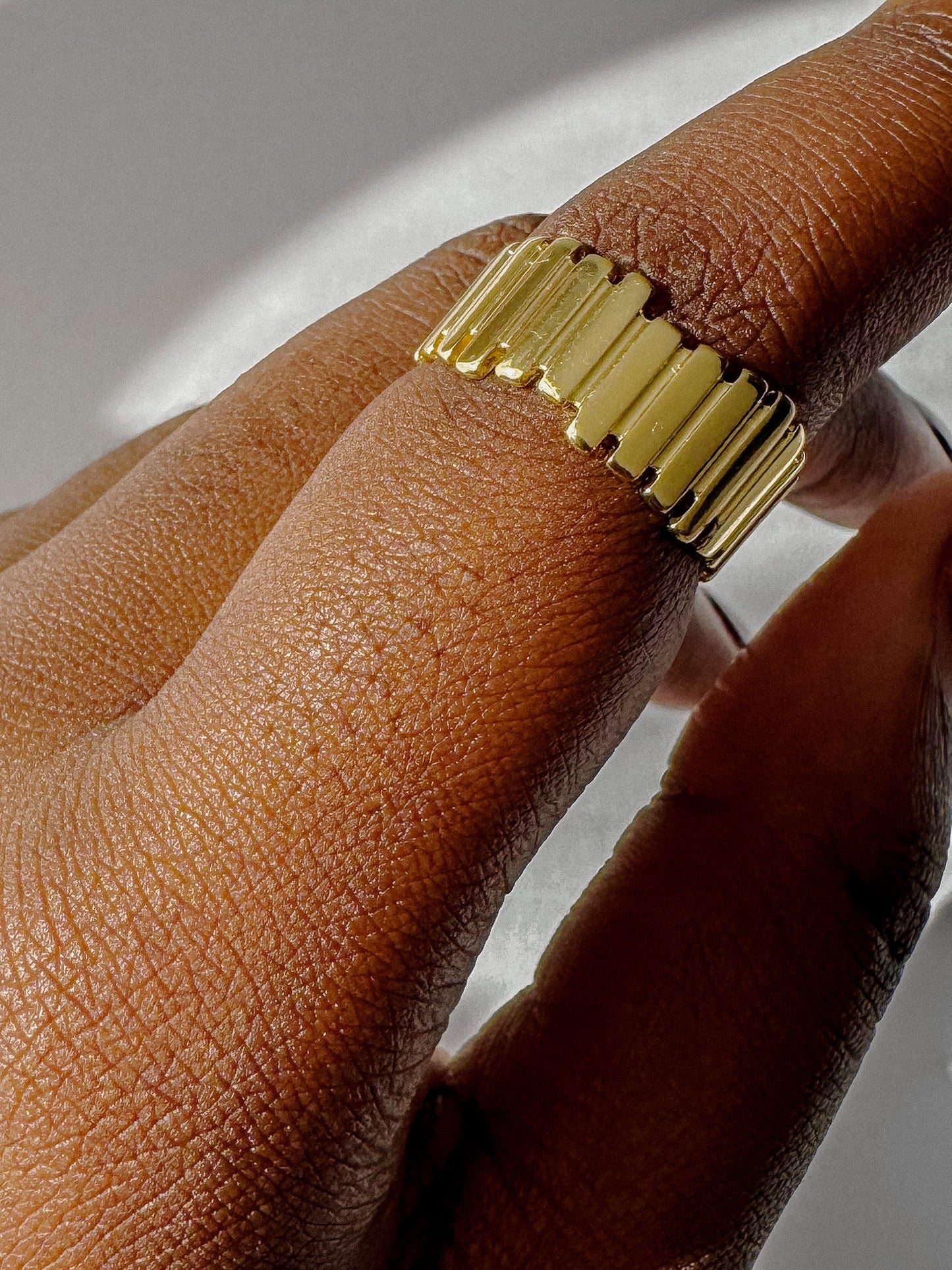 Azara adjustable Asymmetrical Ring