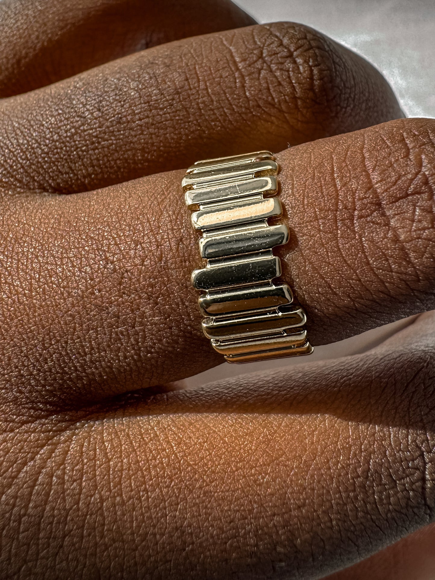 Azara adjustable Asymmetrical Ring