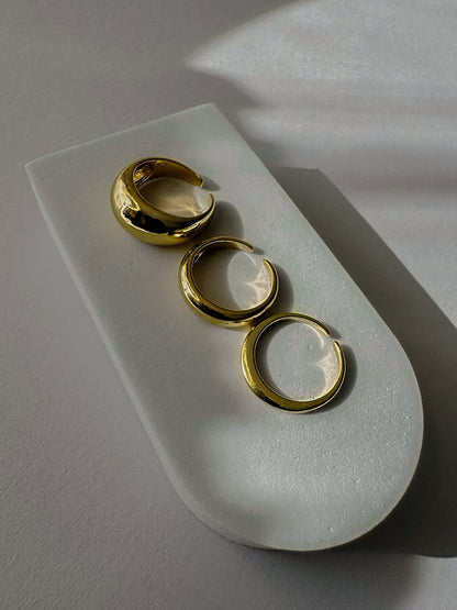 Kalanchoé adjustable Stackable Rings Set