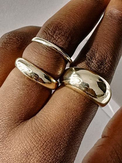 Kalanchoé adjustable Stackable Rings Set