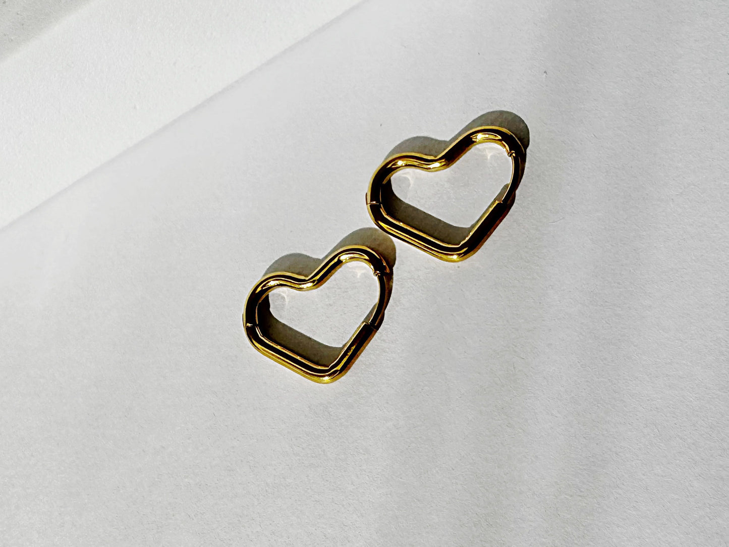 Mélisse Heart Hoop Earrings