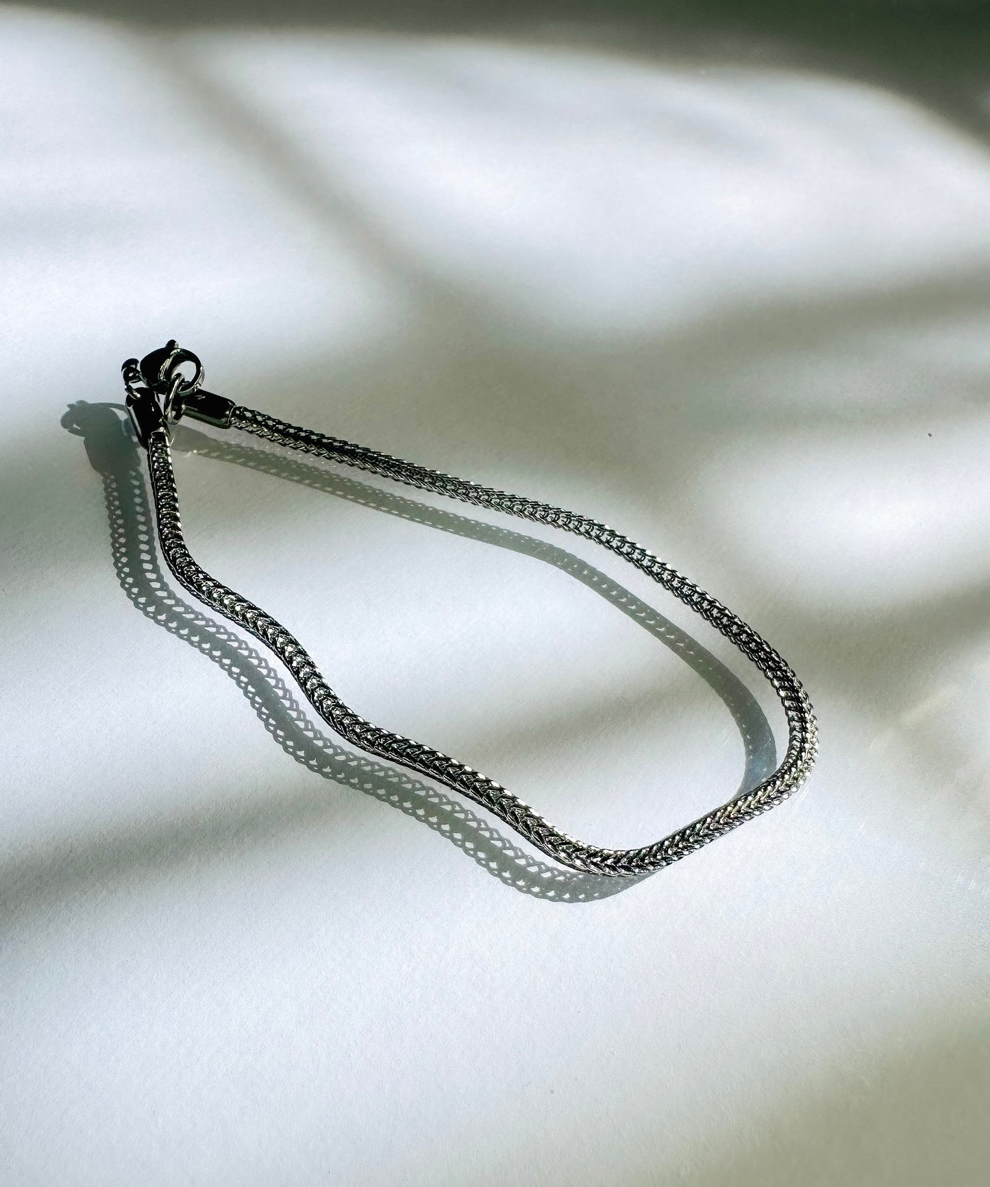 Pivoine Fox Tail Bracelet