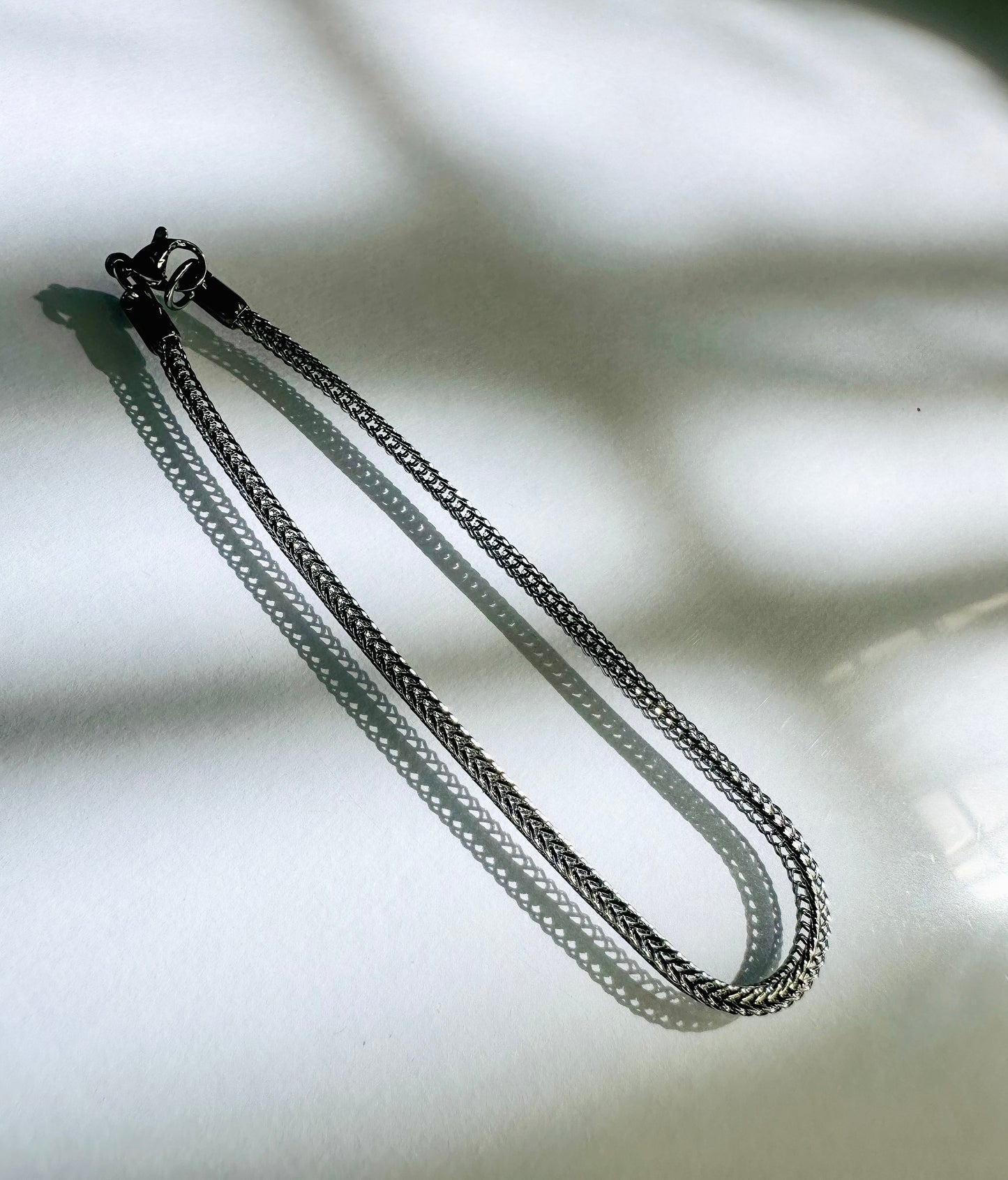 Pivoine Fox Tail Bracelet