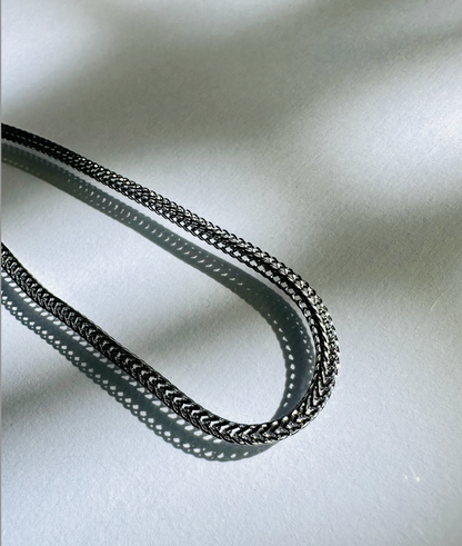 Pivoine Fox Tail Bracelet